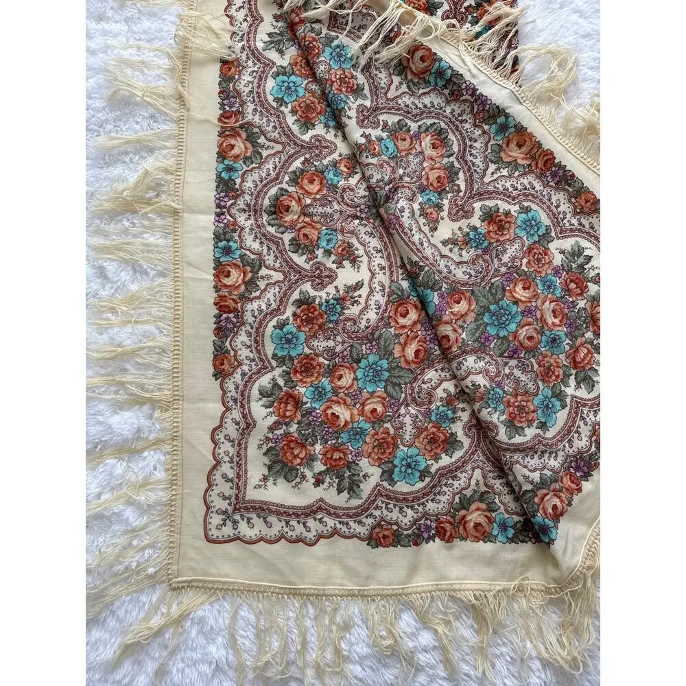 1970s Vintage Floral Hand-Knotted Fringe Shawl Scarf Boho Folk Cotton Wrap